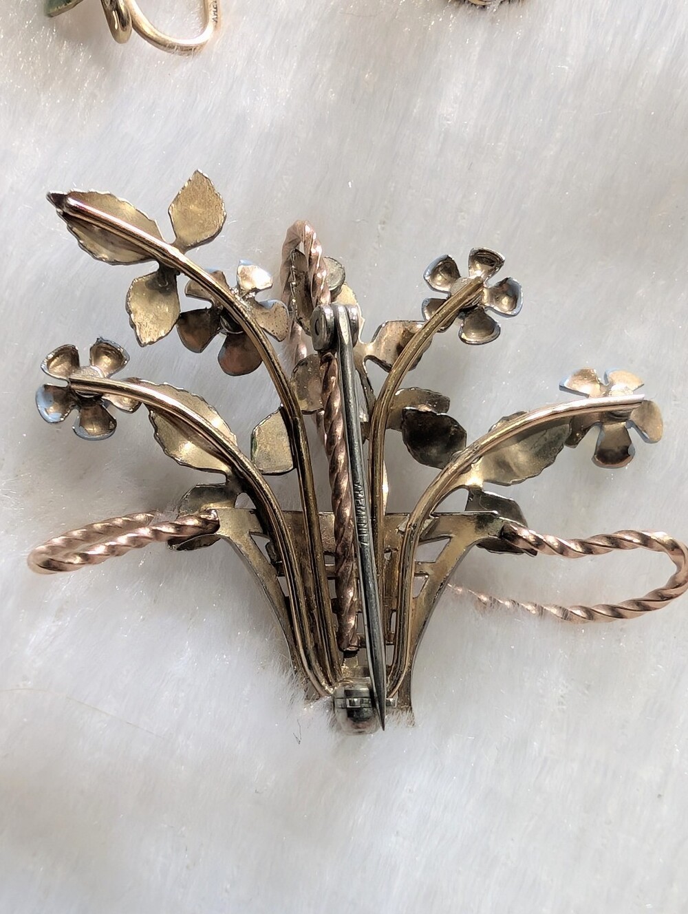 60s Krementz Forget-Me-Not Cultured Pearl Earrings & Pin Brooch Set - Picture 5 of 10